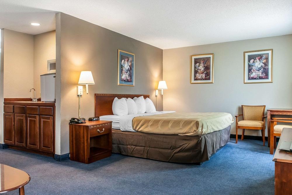 Quality Inn Lewisport photo 24
