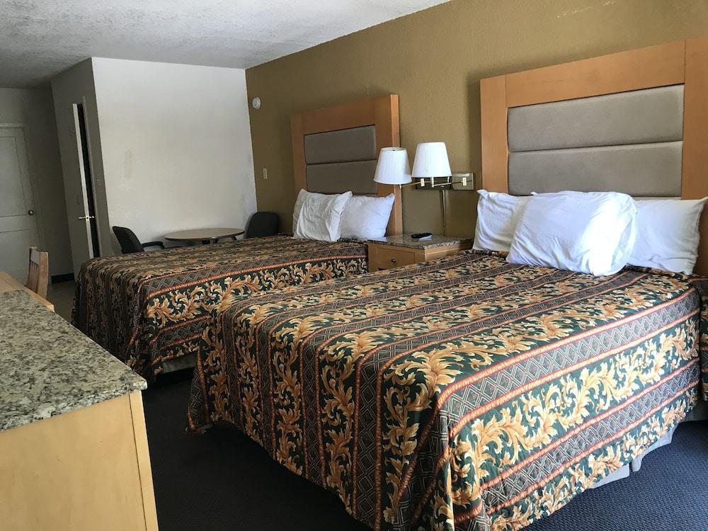 Budget Inn photo 15