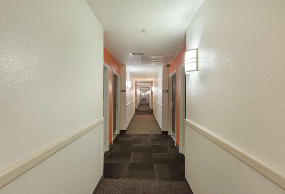 Motel 6 Columbia, SC - Fort Jackson Area photo 7