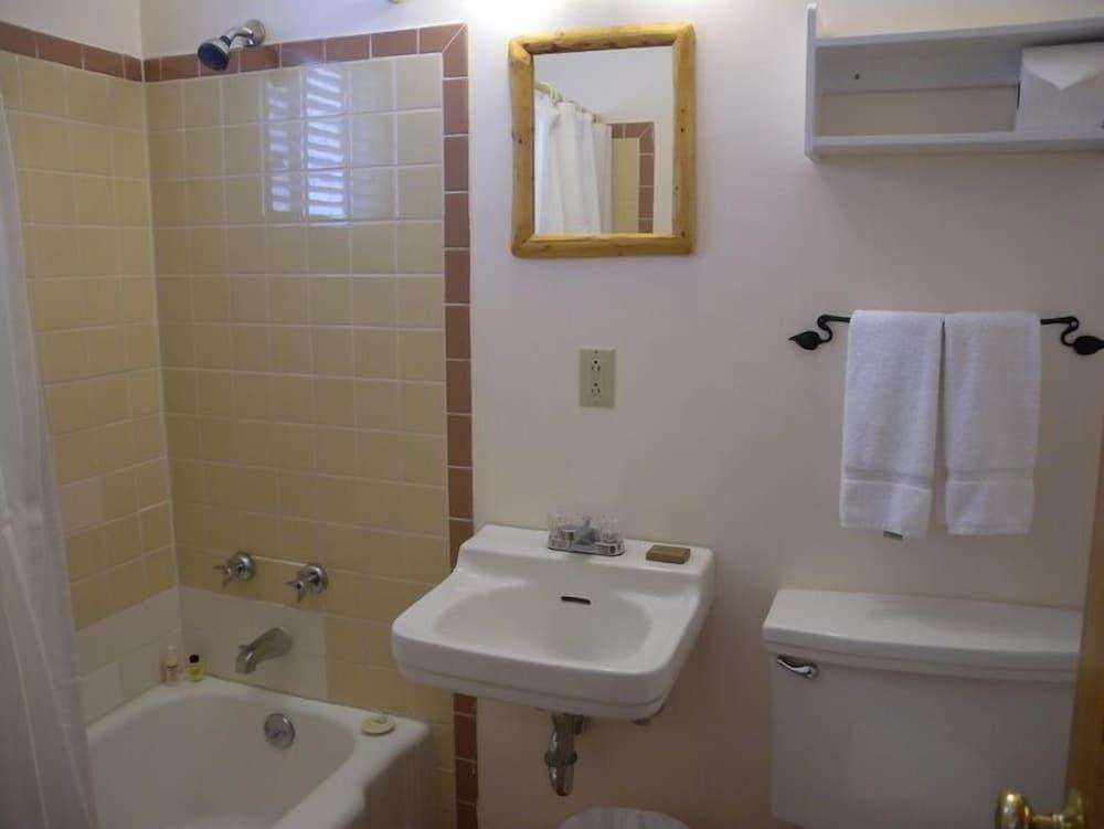 Redstone Cliffs Lodge photo 16