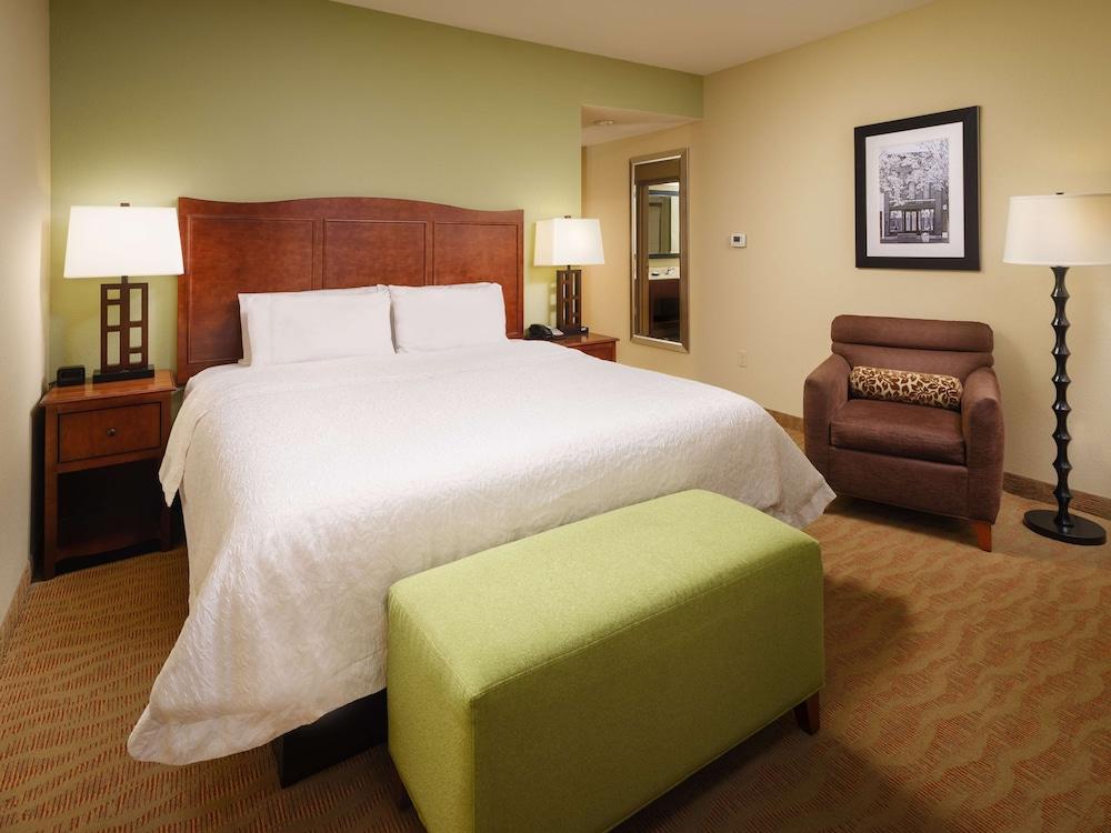 Hampton Inn Cleveland, TN photo 9