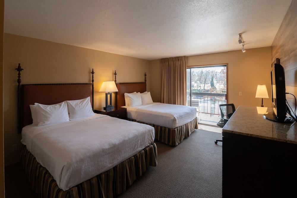 Riverside Inn photo 7