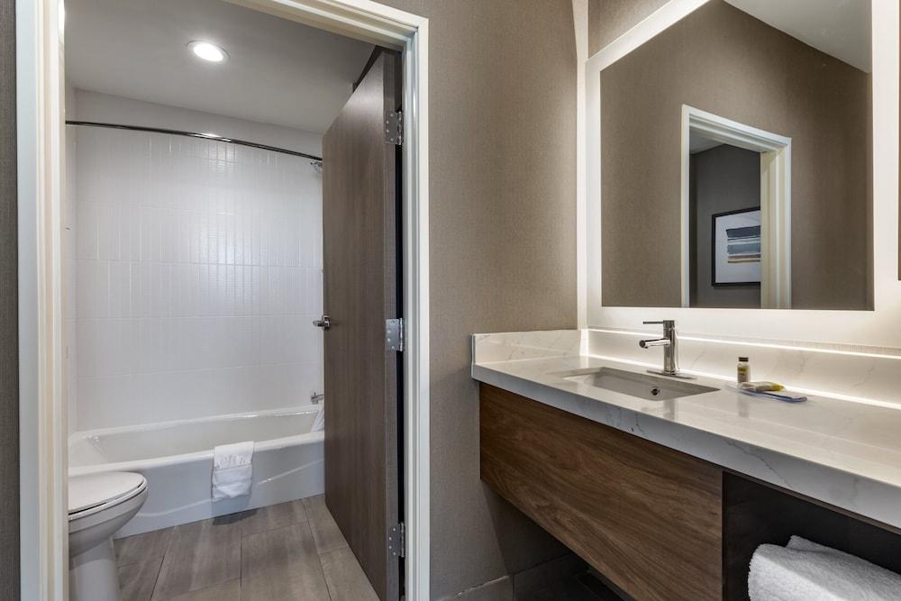 Staybridge Suites Dallas Grand Prairie by IHG photo 38