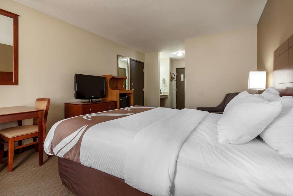 Quality Inn Hays I-70 photo 20