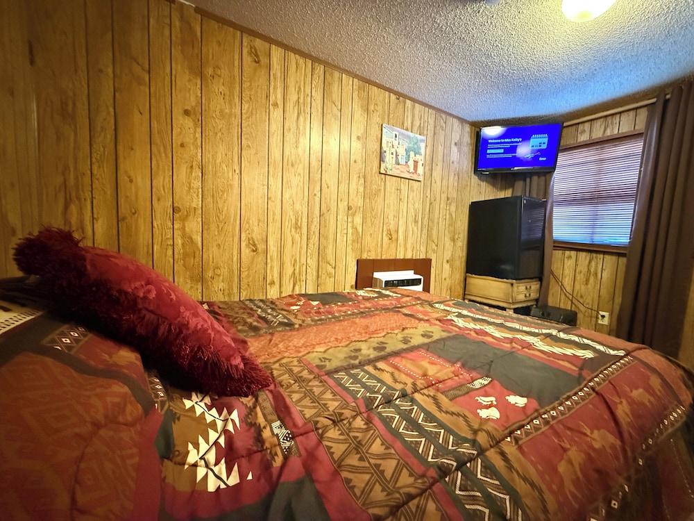 Short Branch Motel photo 10