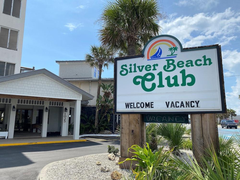 Silver Beach Club photo 22