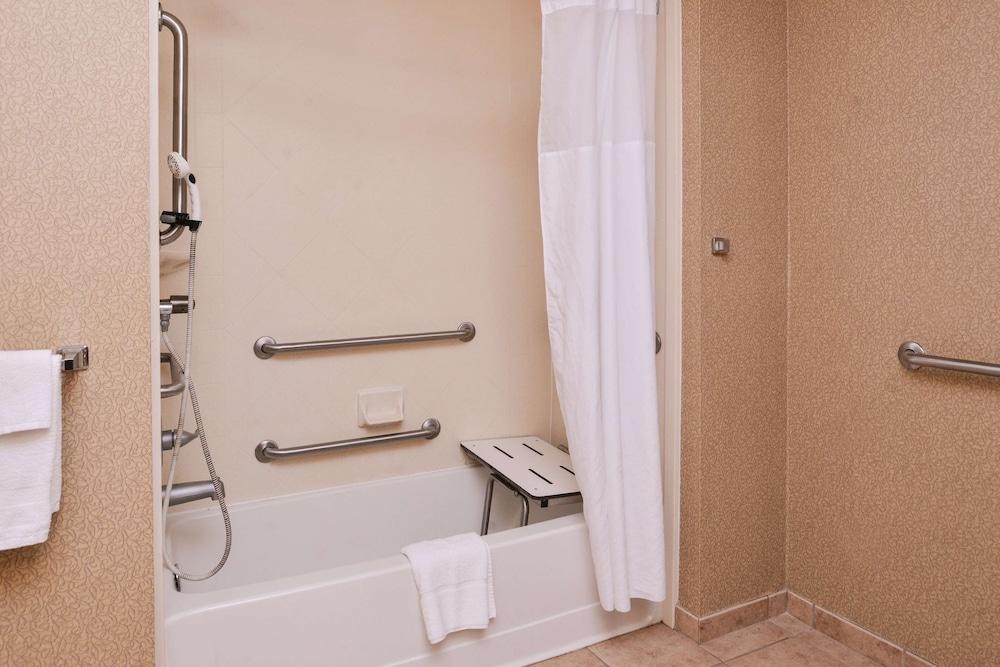 Hampton Inn Jackson photo 77