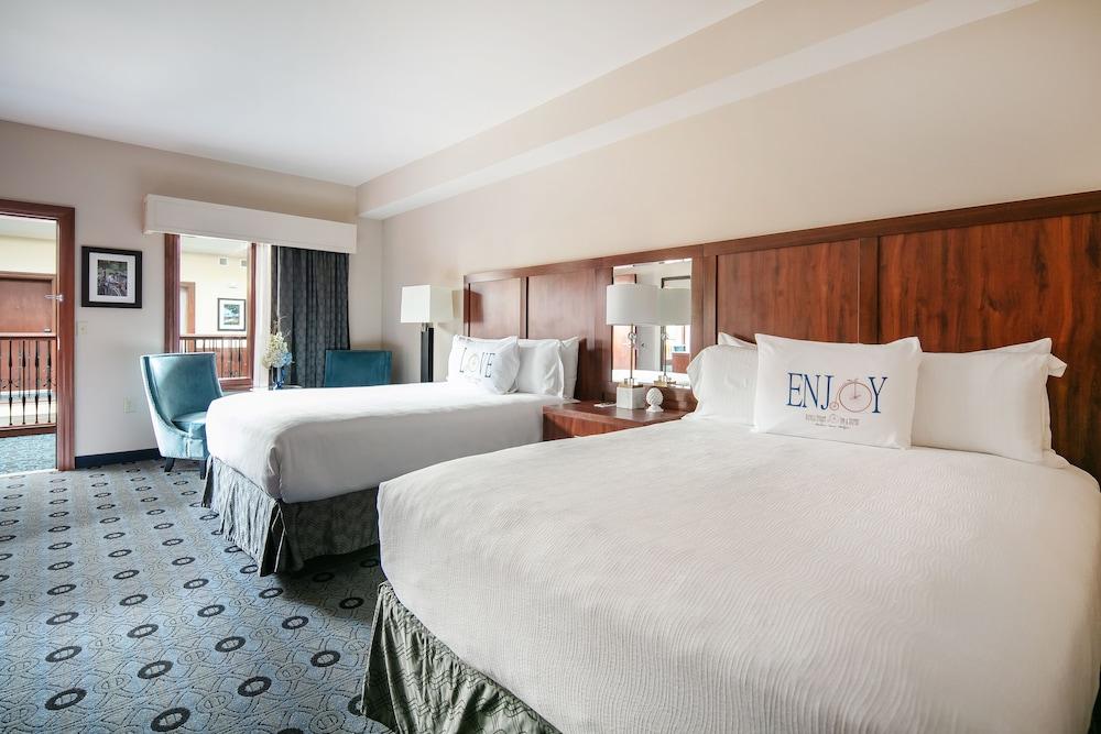 Bicycle Street Inn and Suites photo 16