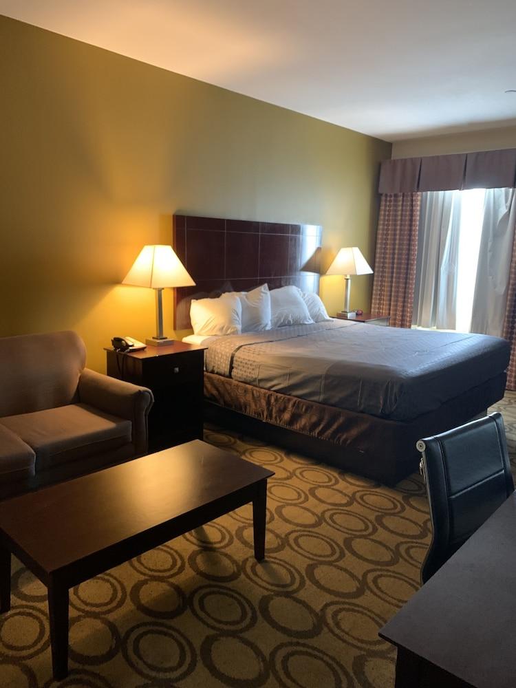 Rodeway Inn & Suites Winnfield photo 11