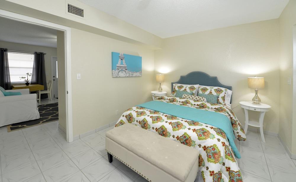Hollywood by the Sea Hotel photo 15