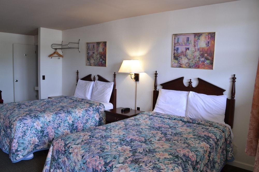 Budget Inn photo 8
