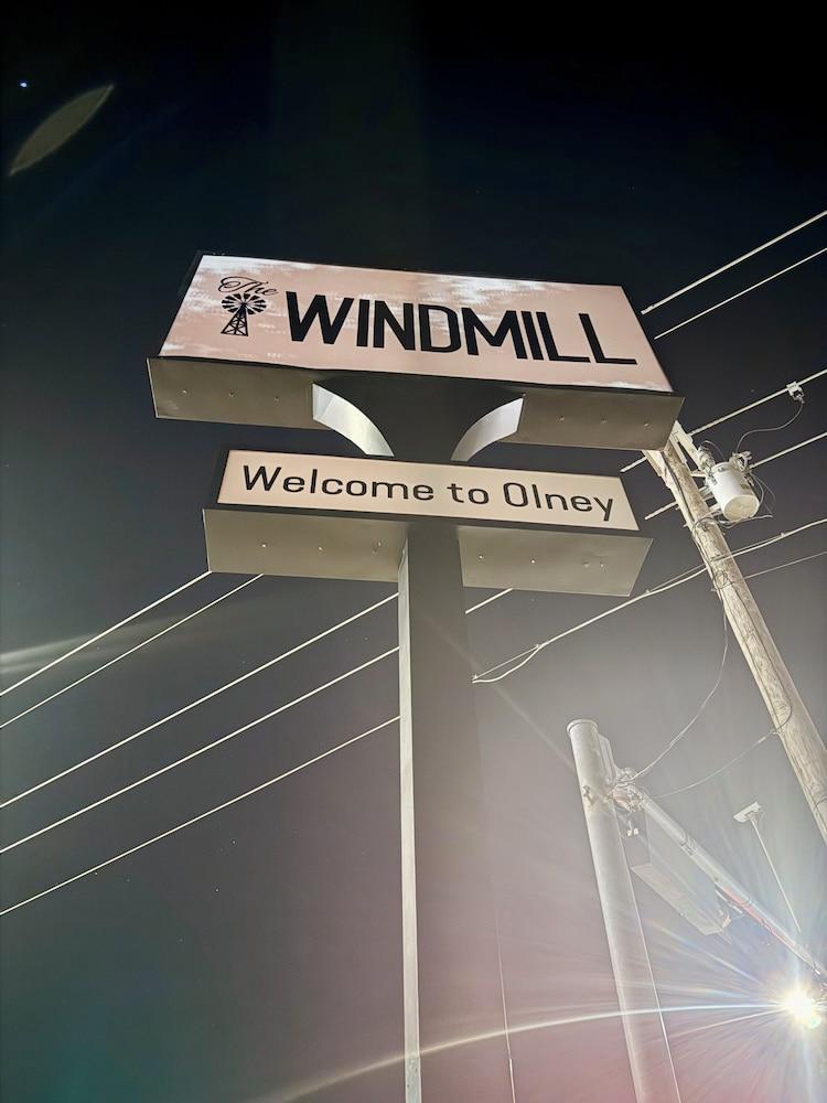 The Windmill Motel photo 5