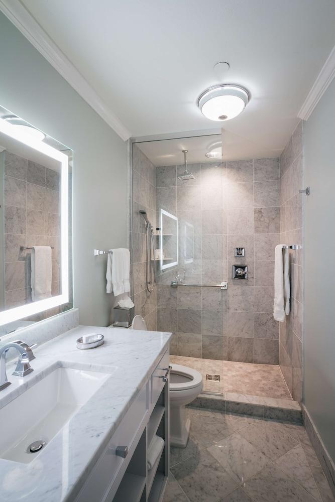 Bienville House photo 28
