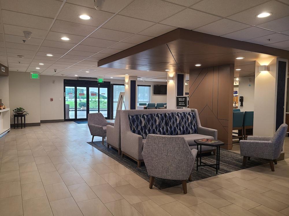 Holiday Inn Express & Suites Ft. Lauderdale N - Exec Airport by IHG photo 6