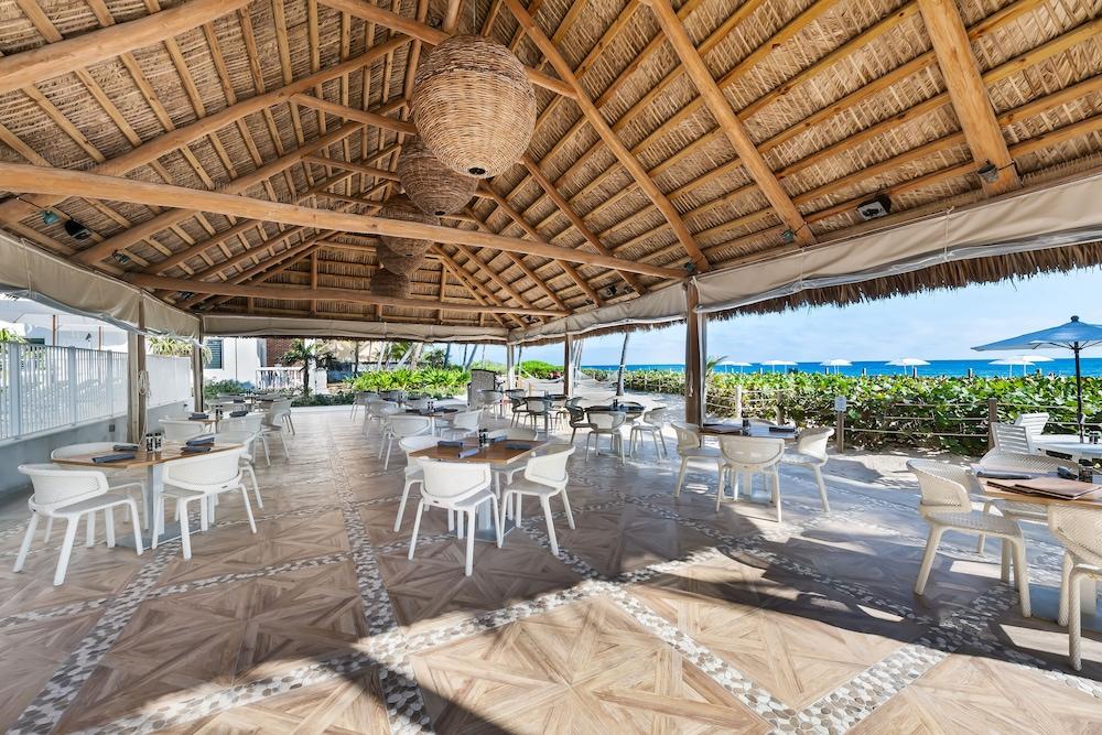 Beachcomber Resort & Club photo 13