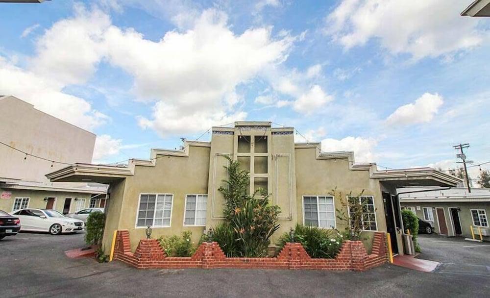 Carlton Motor lodge photo 7