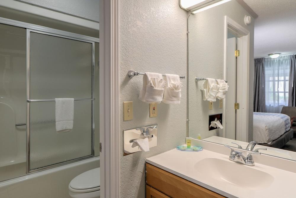 Belle Aire Motel photo 20