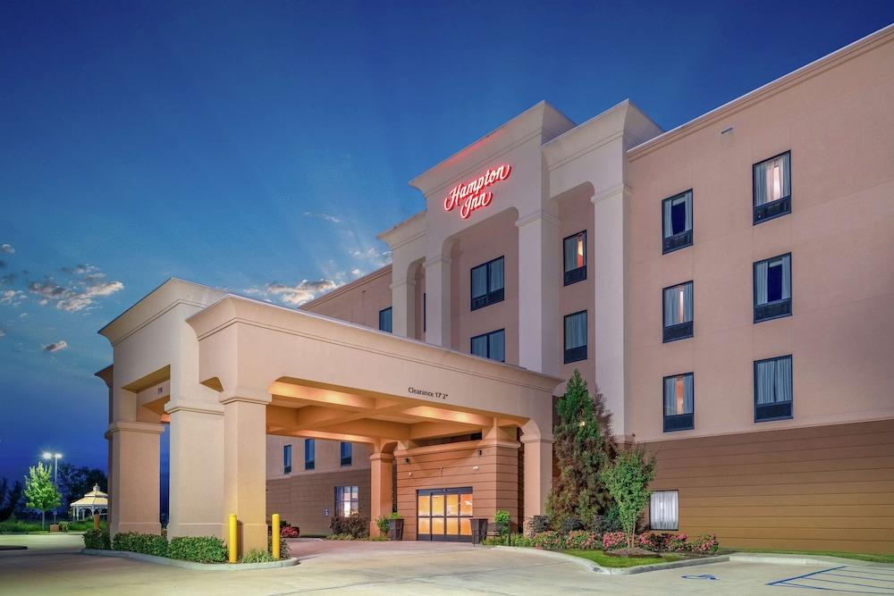 Hampton Inn Marion photo 31