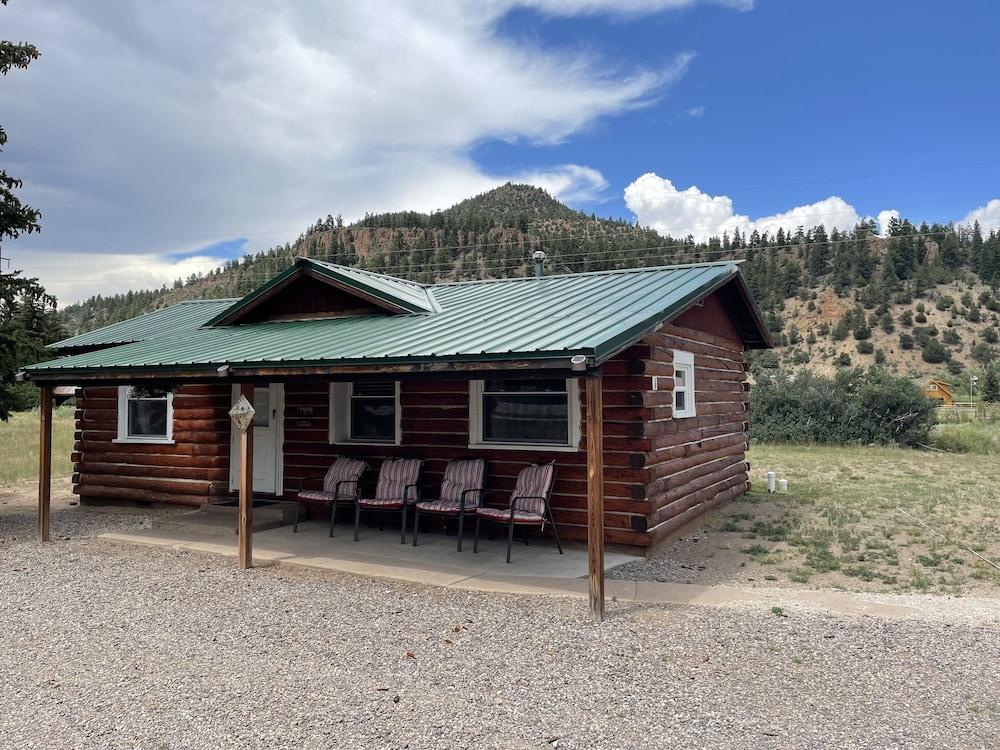 Aspen Ridge Cabins photo 65