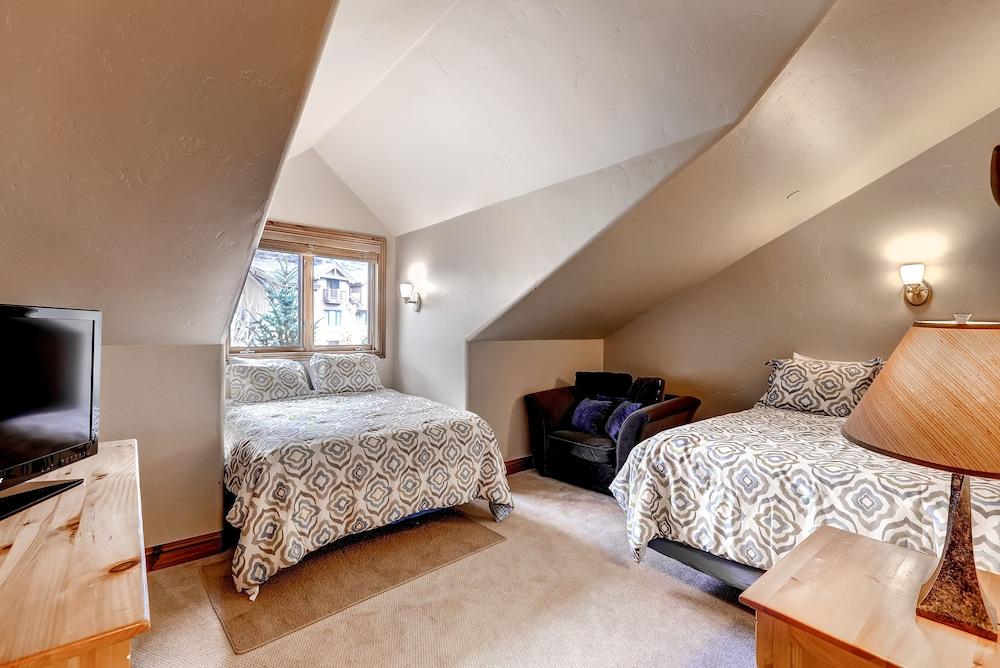 Arrowhead Village, A Vail Resorts Property photo 61