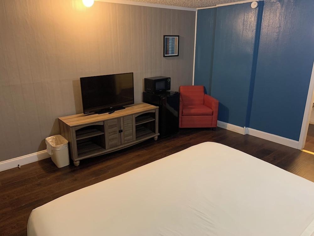 Sawmill Lodges Motel photo 2