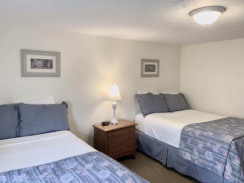 Lighthouse Inn photo 15