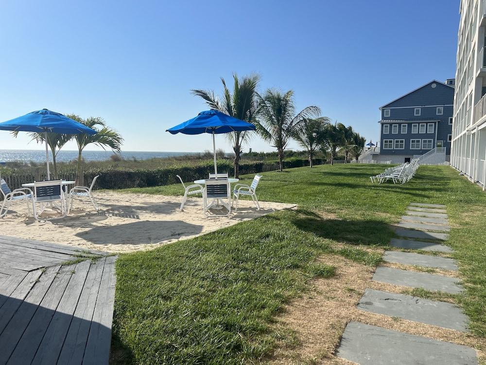 Princess Royale Oceanfront Resort photo 36