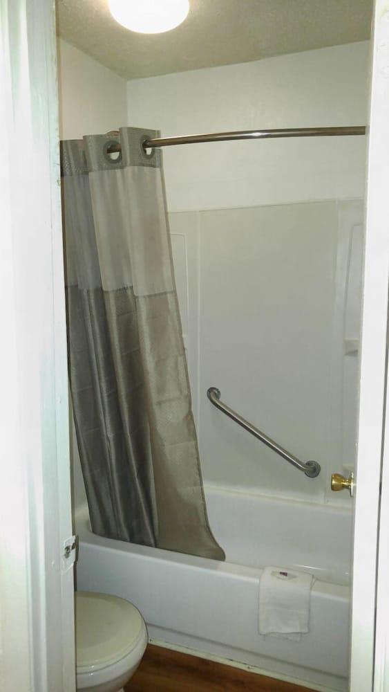 Stay 4 Less photo 21