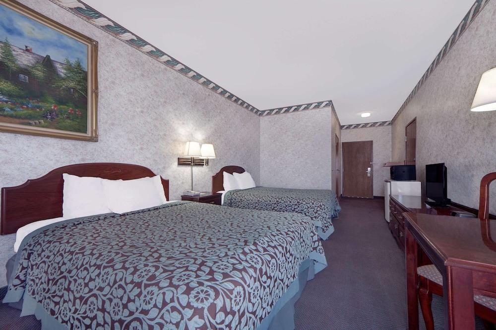 Days Inn by Wyndham Vega TX photo 4