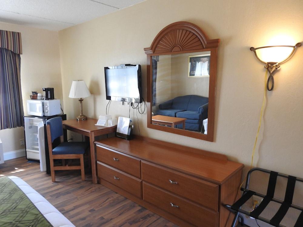 Relax Inn photo 5
