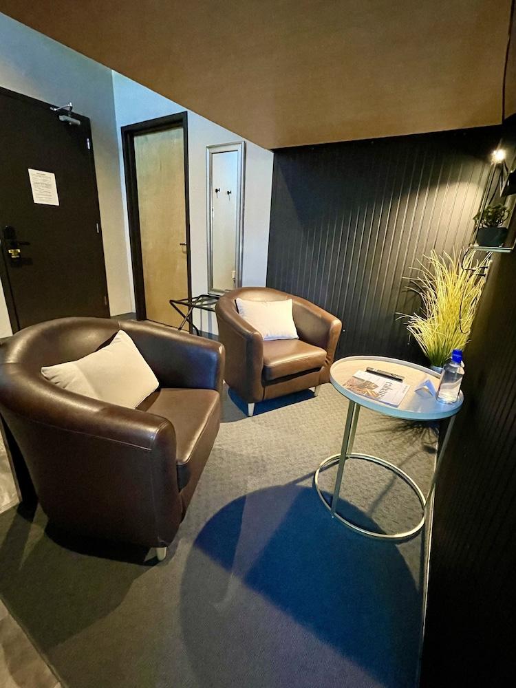 Boxstel - Moderns Stay Hotel photo 54