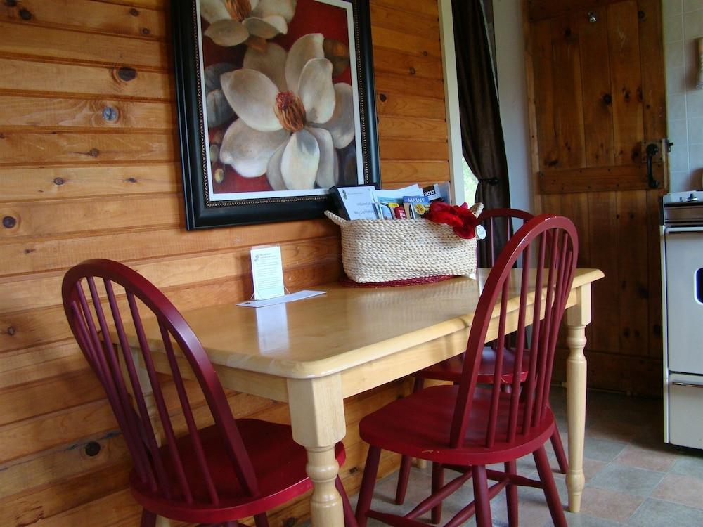 Bay Leaf Cottages & Bistro photo 15