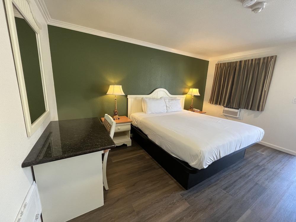American Inn Grover Beach photo 4