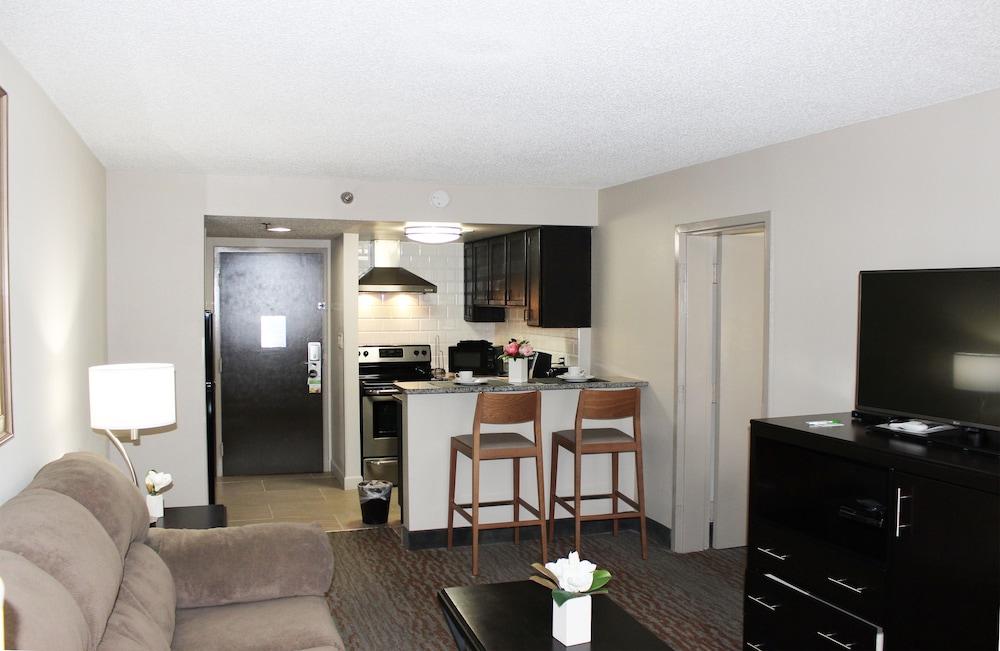 Holiday Inn Atlanta-Northlake by IHG photo 39