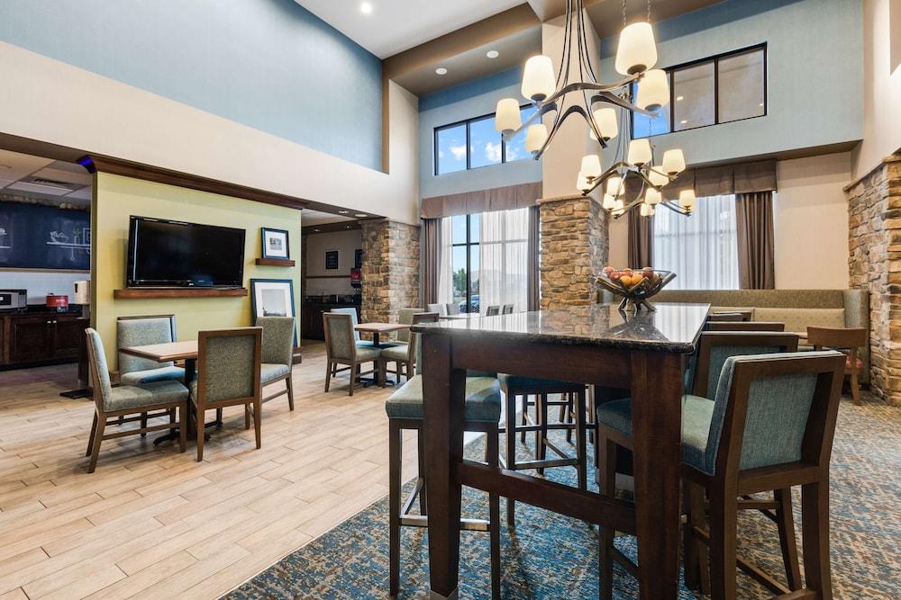 Hampton Inn & Suites Colorado Springs/Air Force Academy photo 4