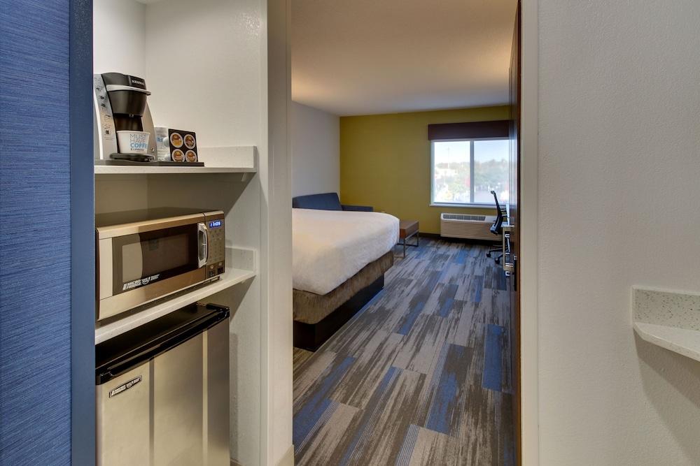 Holiday Inn Express Fishkill-Mid Hudson Valley by IHG photo 14