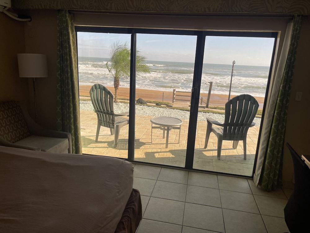 Makai Beach Lodge photo 35
