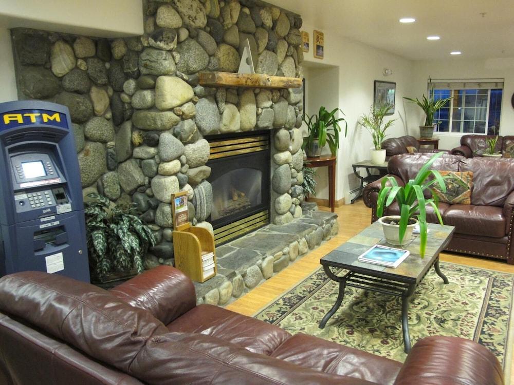 Microtel Inn & Suites by Wyndham Eagle River/Anchorage Area photo 4