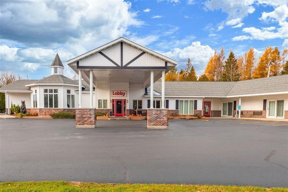 Econo Lodge Lakeshore photo 2