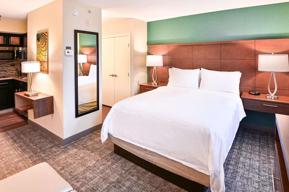 Sonesta ES Suites Fort Lauderdale Plantation photo 19