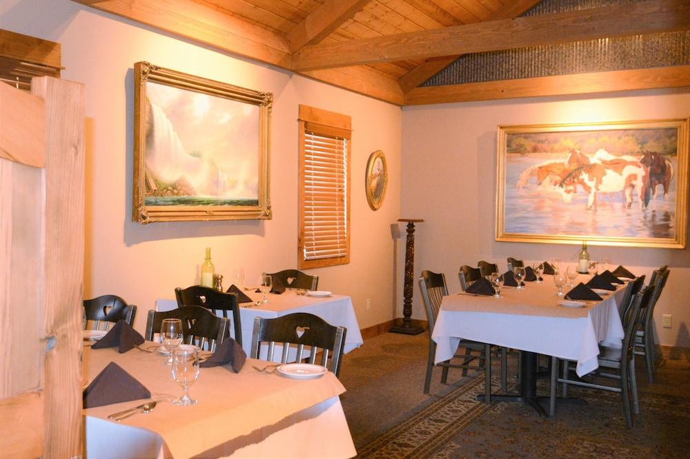 McAllister Inn & Lodging photo 17