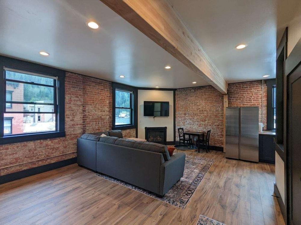 Linden Lofts photo 12