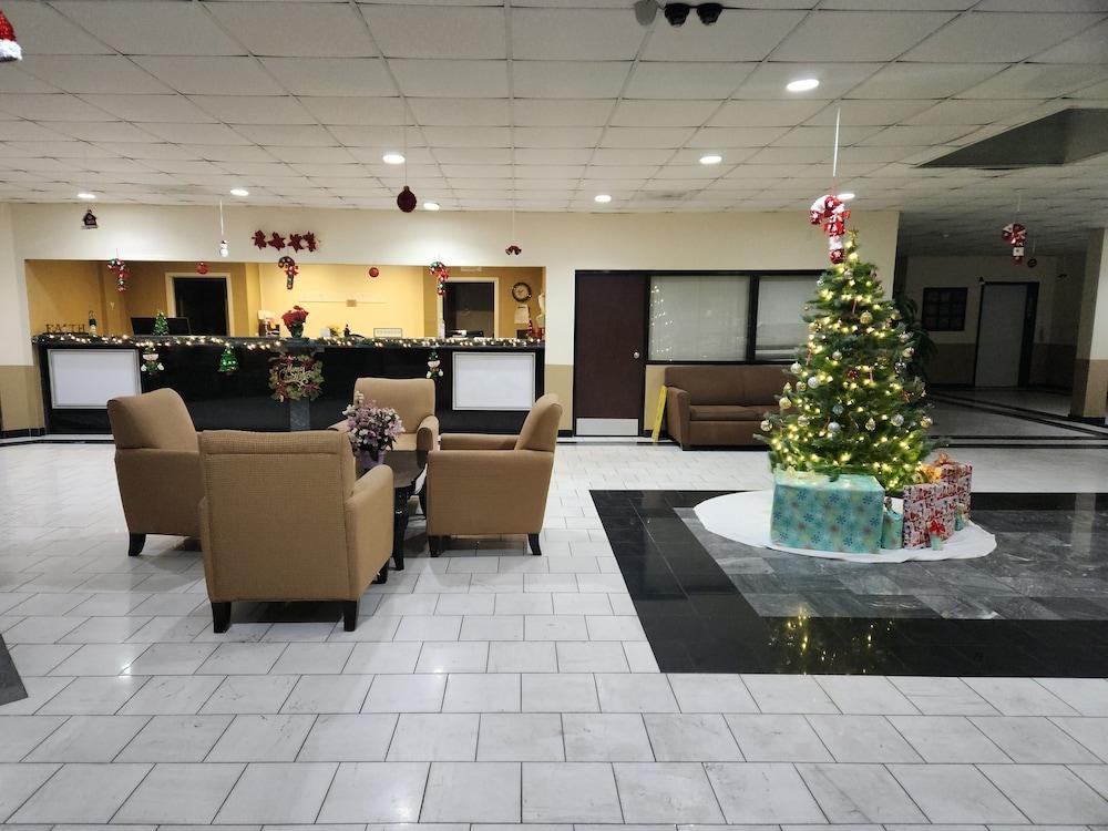 Homestay Inn and suites photo 5