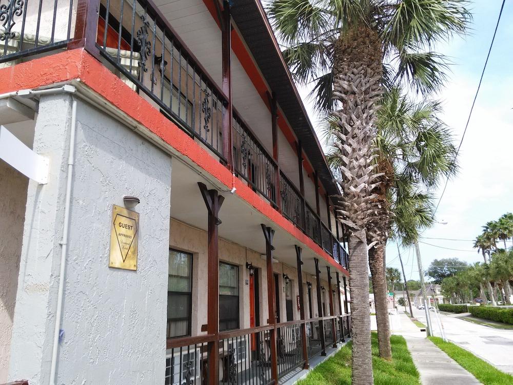 Merida Inn and Suites photo 34