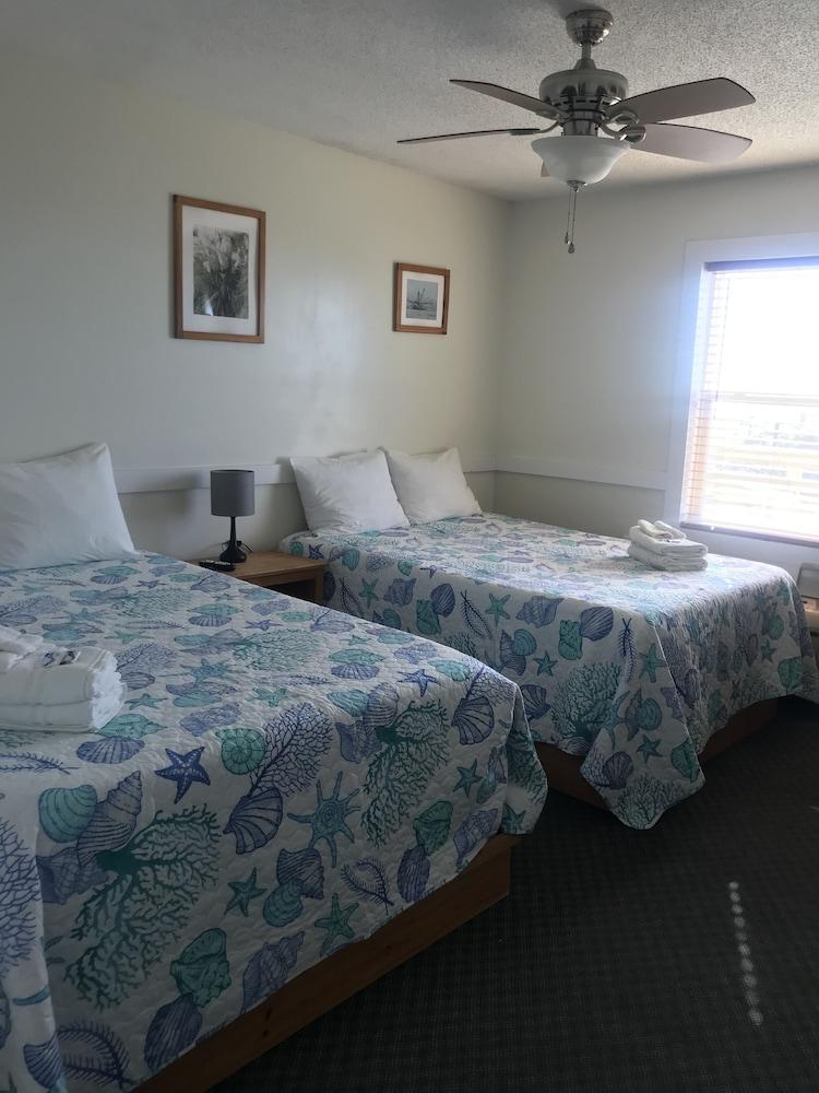 Seaview Pier and Motel photo 34
