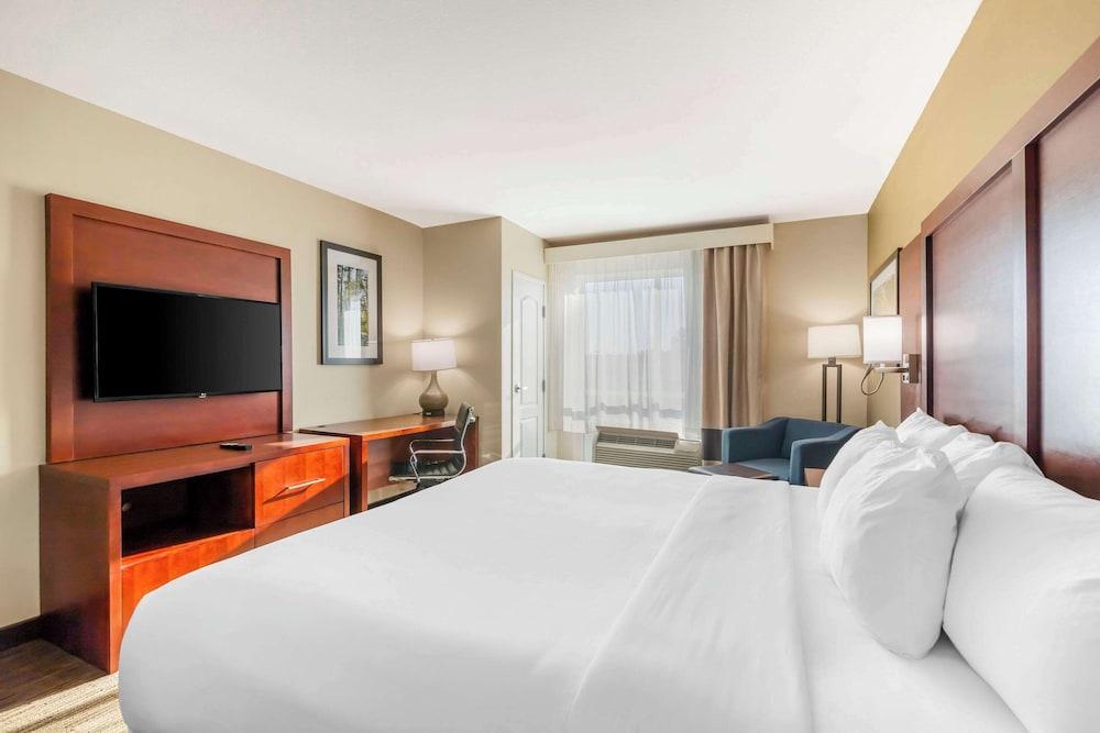 Comfort Inn & Suites Tifton photo 9