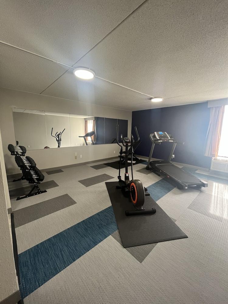 Comfort Inn & Suites Johnson City - Binghamton photo 19