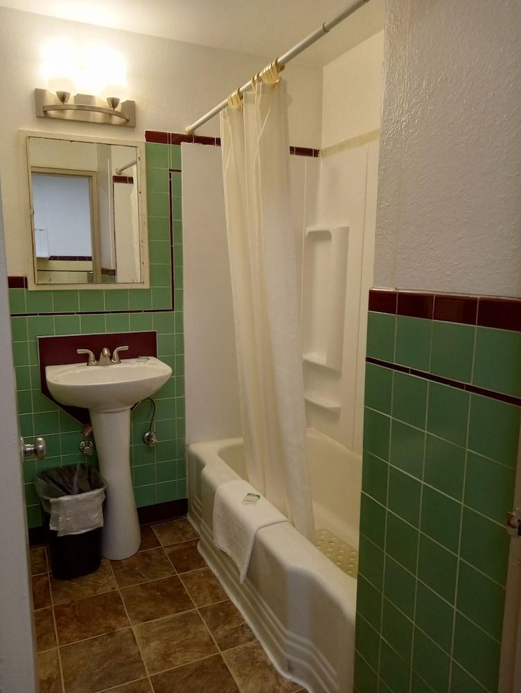 Motel Express photo 6