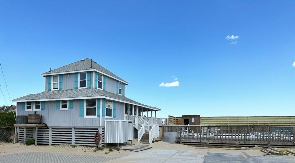 SandSpur Ocean Cottages photo 93