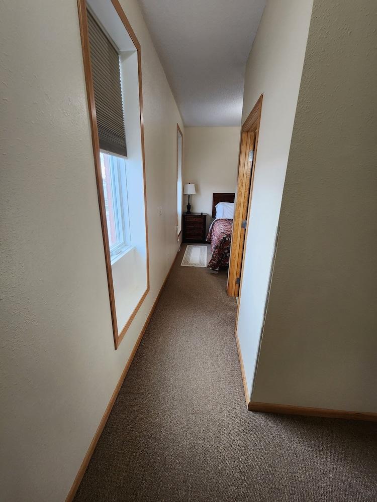Underwood Inn photo 5